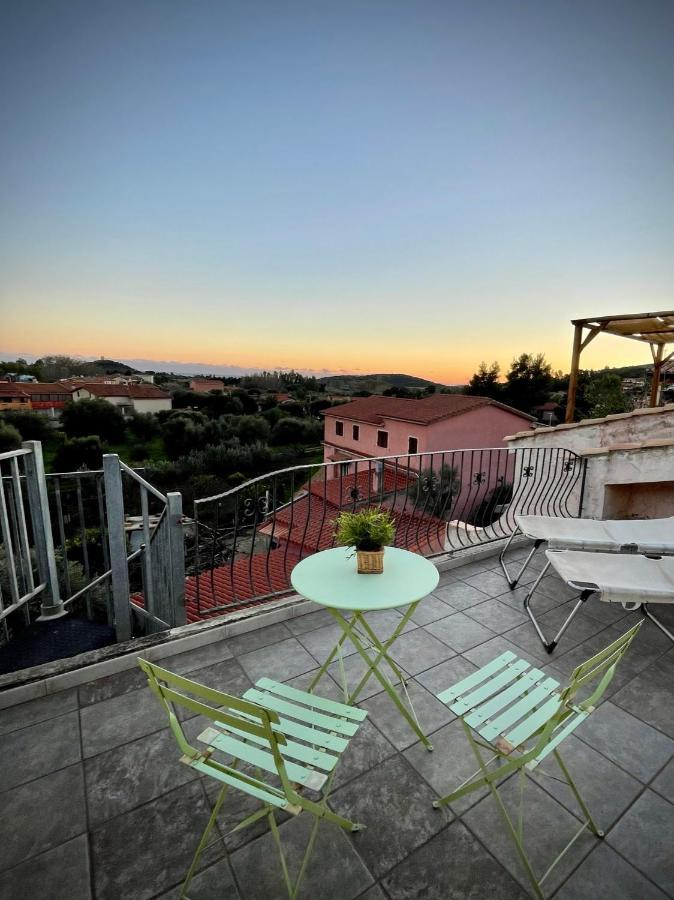 Casa Delle Farfalle Chia Luaran gambar
